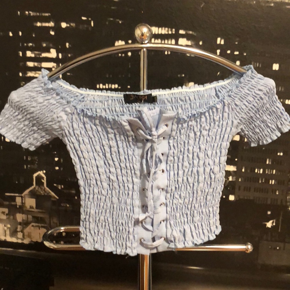 HENRIGIRL Light blue top